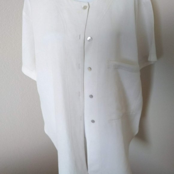 Rated R Linen Shirt - Picture 7 of 15